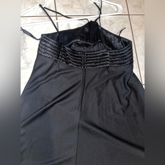 Vintage 70s Leslie J black maxi dress thin straps wide flowy dress - Picture 7 of 10